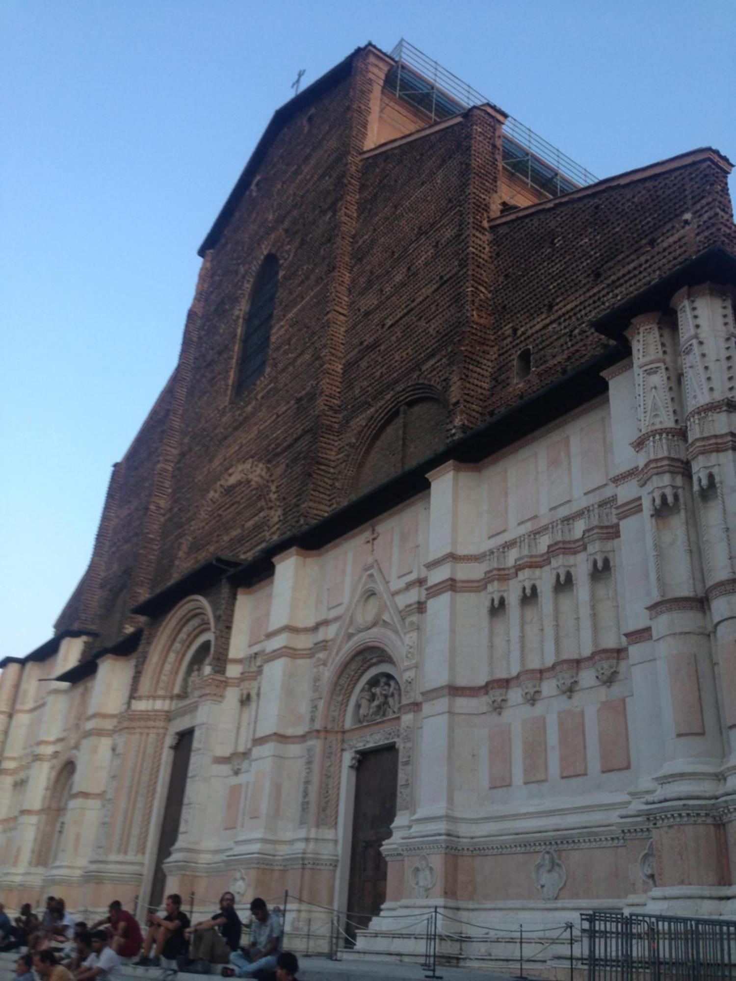 Piccolo Monolocale A Due Passi Da Piazza Maggiore Daire Bolonya Dış mekan fotoğraf